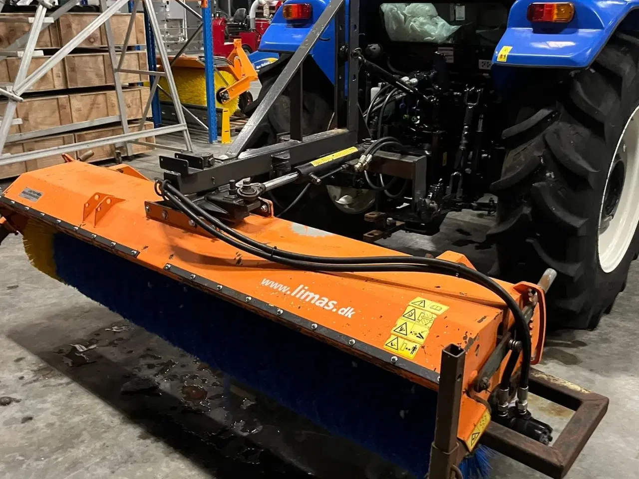 Billede 15 - Tuchel 230 Hydraulisk kost med nylon børster og hydraulisk sving. Brede 2300 o