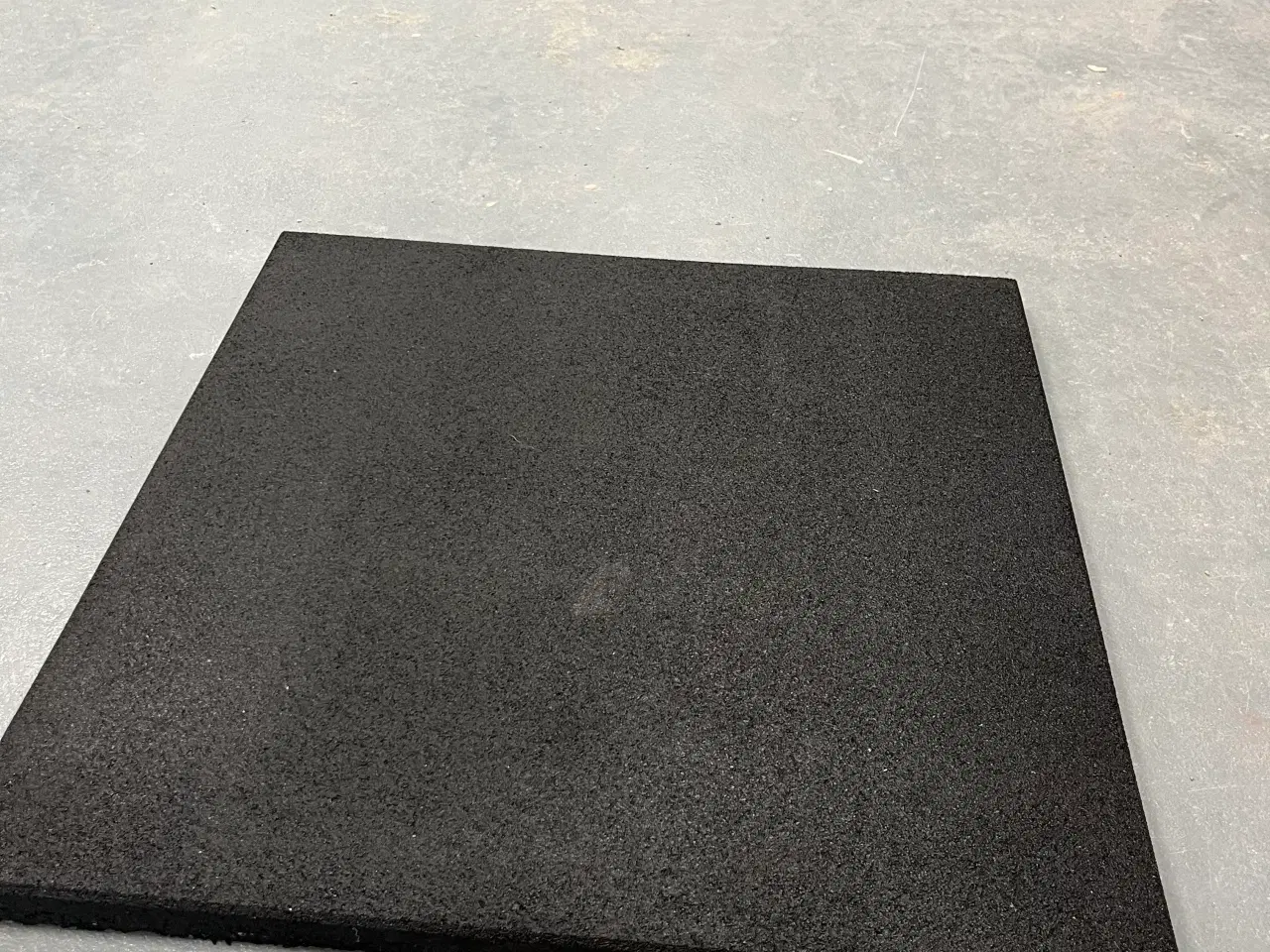 Billede 2 - Gummifliser 50 x 50 cm