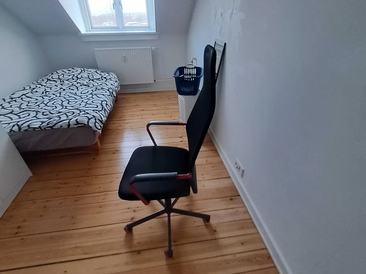 Billede 2 - Gamerstol/Kontorstolstol