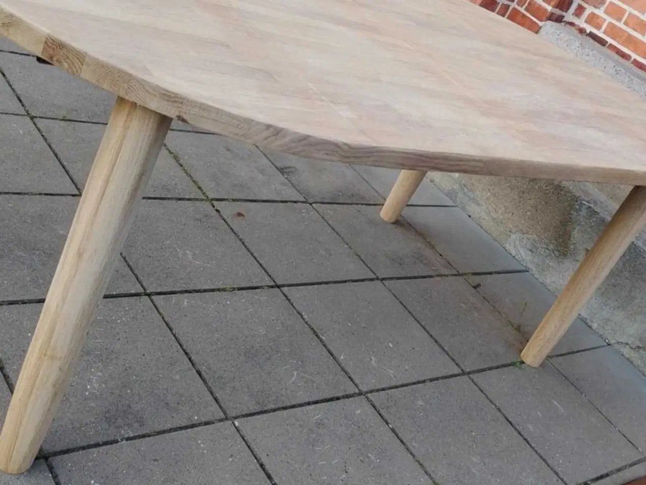 Billede 6 - Rund massiv egetræ spisebord med udtræk og 2 tillæ
