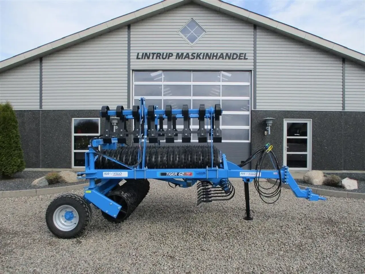 Billede 1 - Namyslo Tiger 620 med hydraulisk lammelplanke / plannerplanke