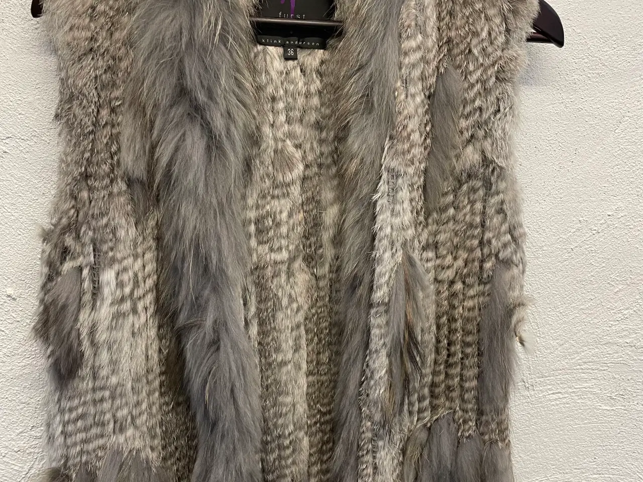 Billede 1 - Kanin-vest .