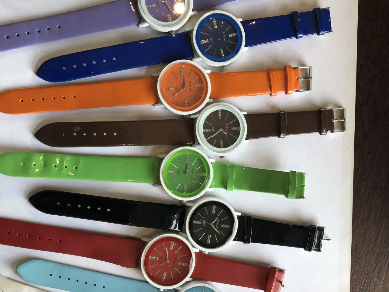 Billede 4 - Dameure og armbånd (Restparti gives væk)