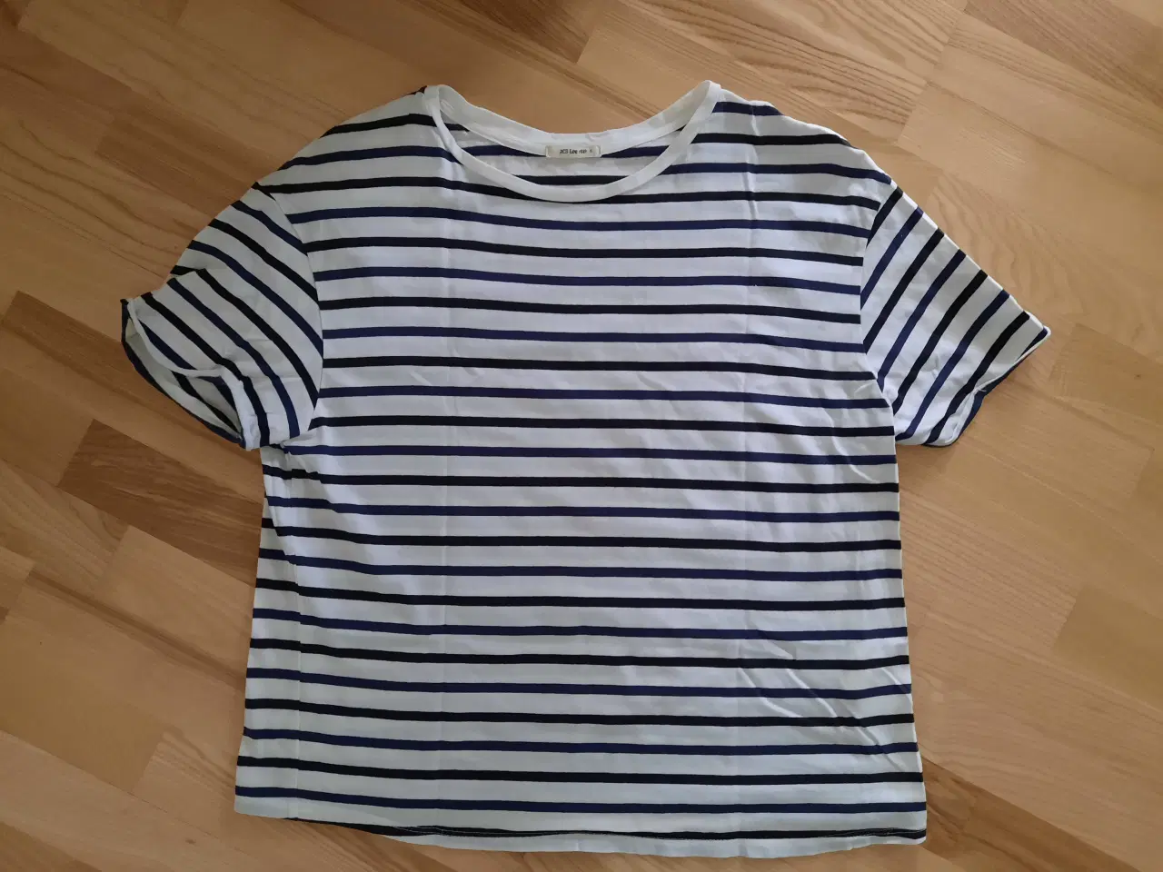 Billede 1 - T-shirt Lee