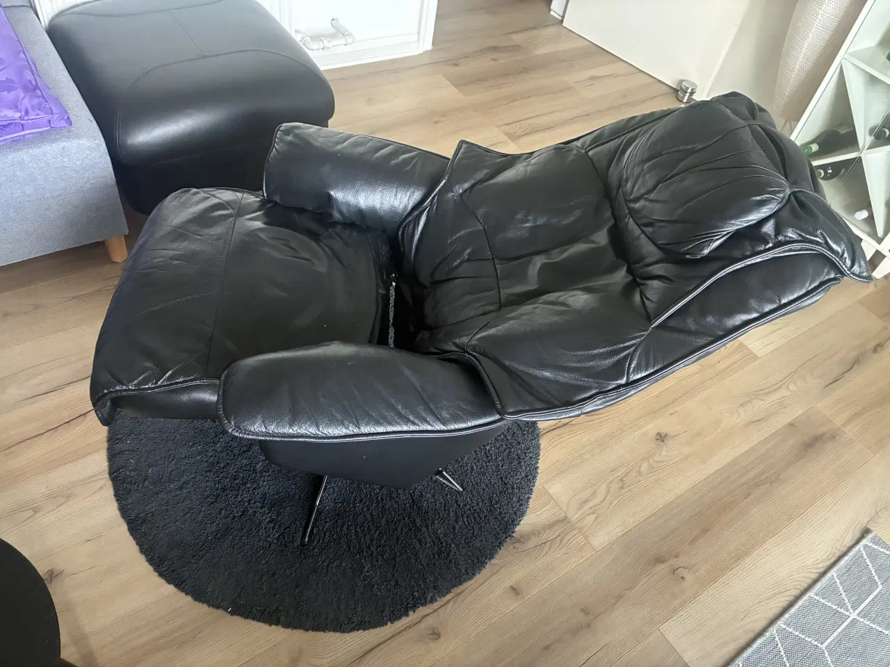 Billede 2 - Læder lænestol sort