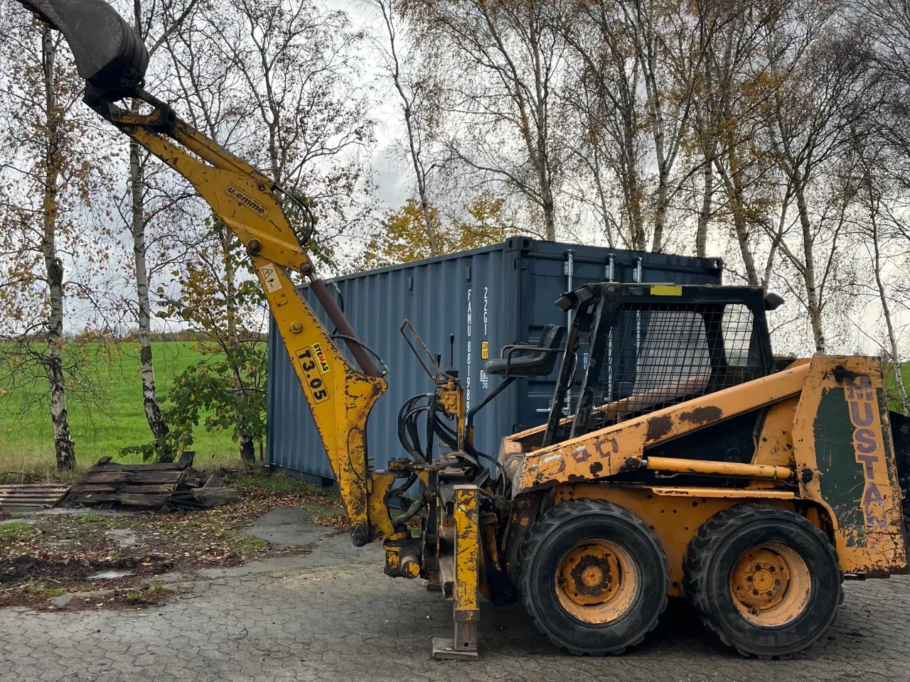 Billede 9 - Minilæsser med Gravearm. 