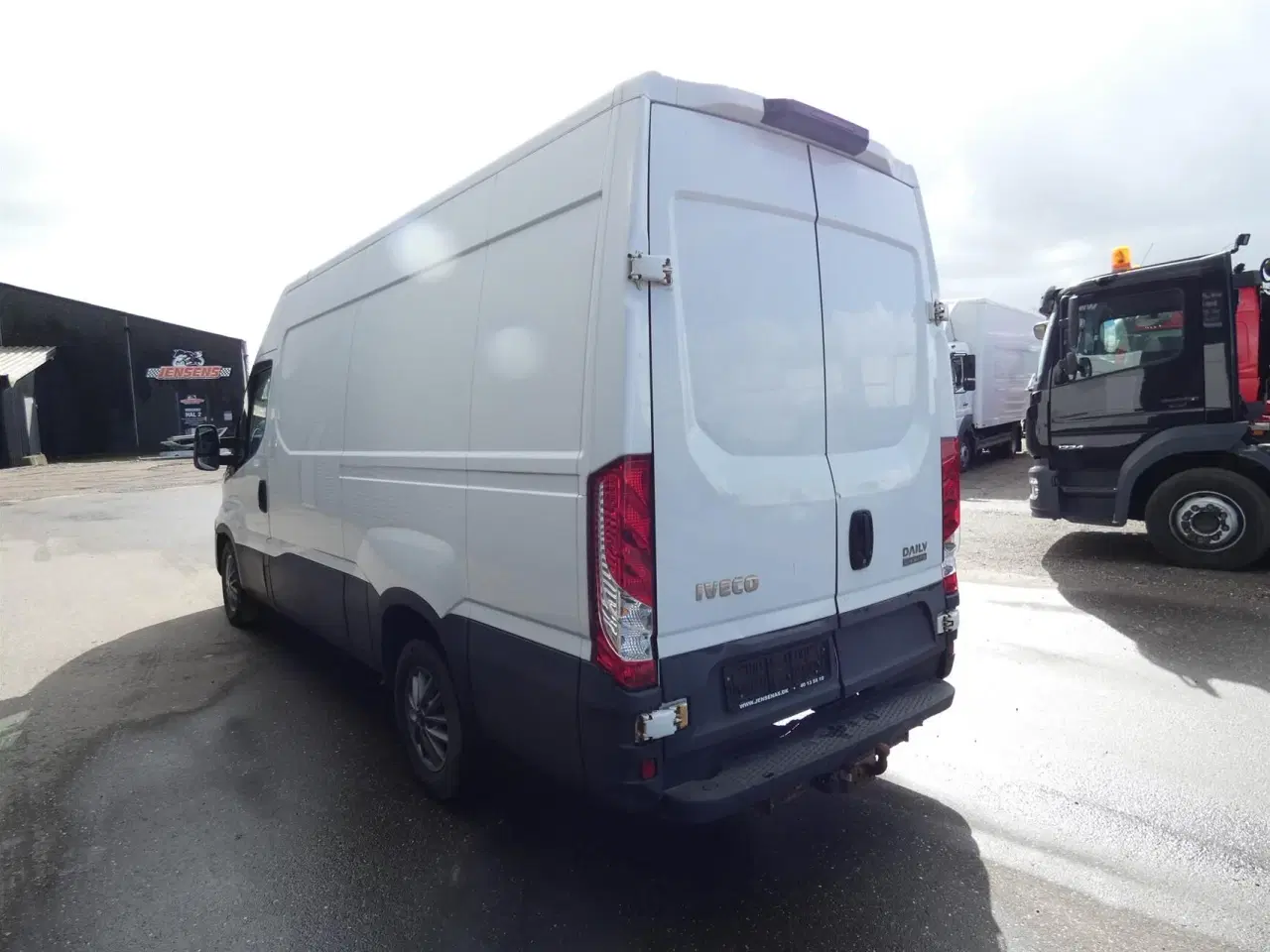 Billede 7 - Iveco Daily 35S18 12m3 3,0 D 180HK Van 8g Aut.