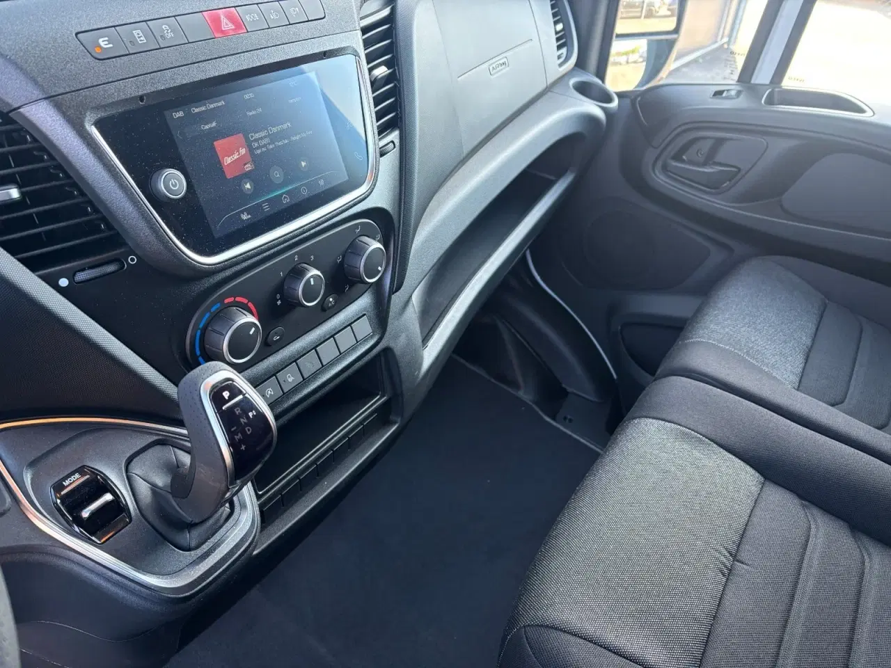 Billede 17 - Iveco Daily 2,3 35S16 9m³ Van AG8
