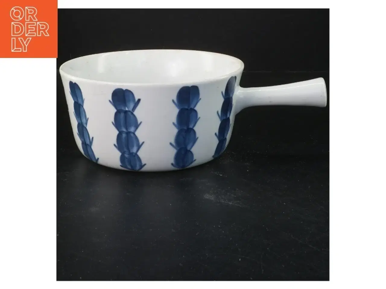 Billede 1 - Rund gryde med håndtag (str. Ø 18x8 cm)