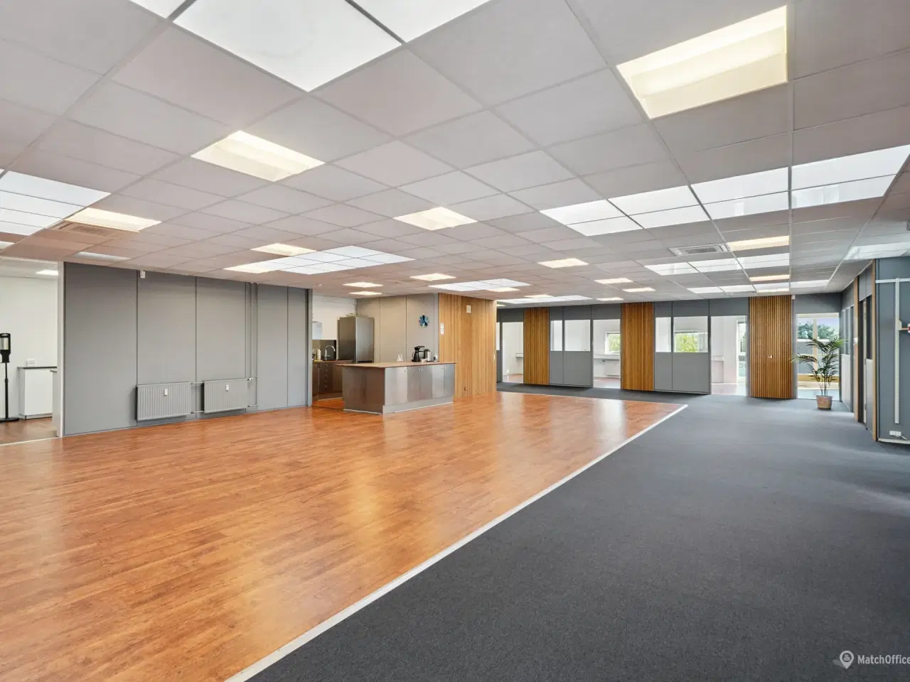 Billede 14 - Stort lager m. port og kontor i stueplan på Avedøreholmen 84