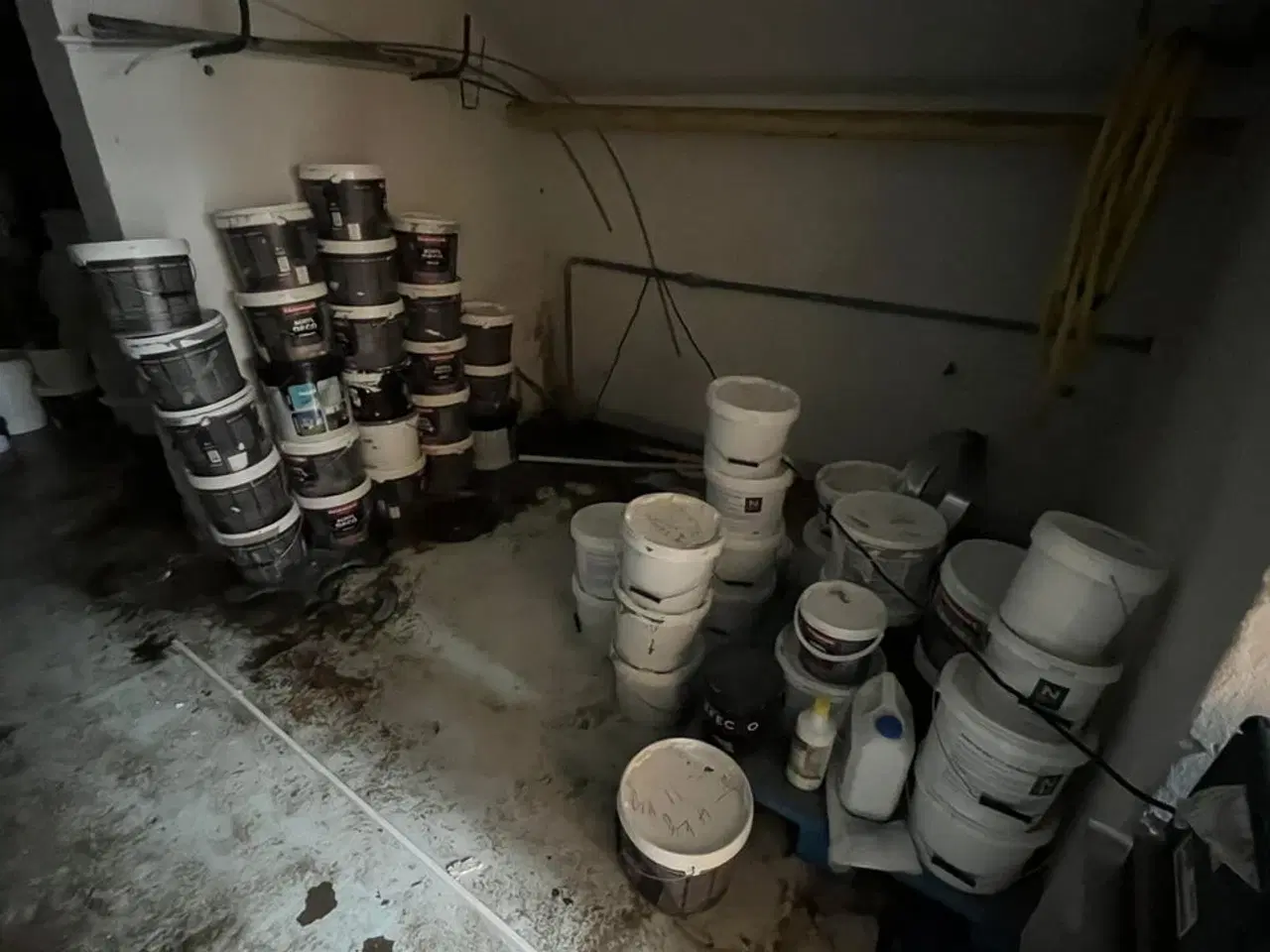 Billede 1 - Tøm rummet for det på billederne