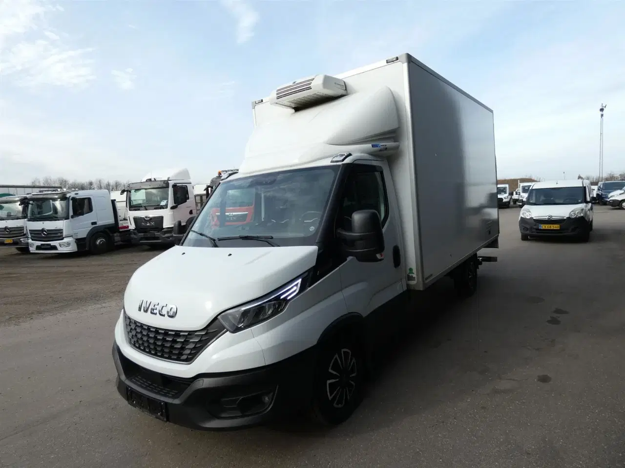 Billede 4 - Iveco Daily 35S18 Køle - Frysebil 3,0 D 180HK Ladv./Chas. Aut.