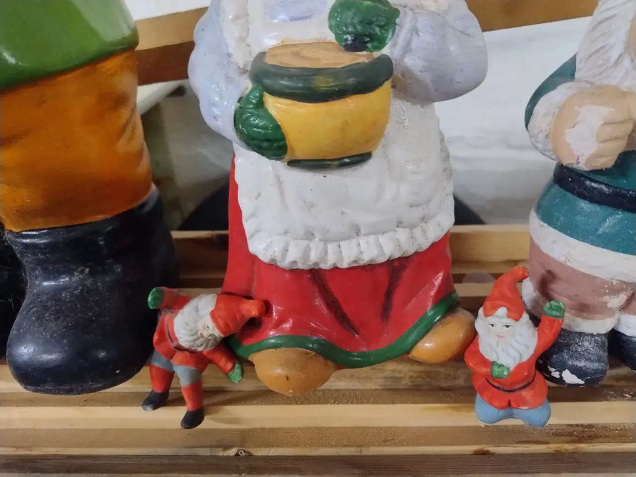 Billede 2 - Julemanden og nisser i metal 
