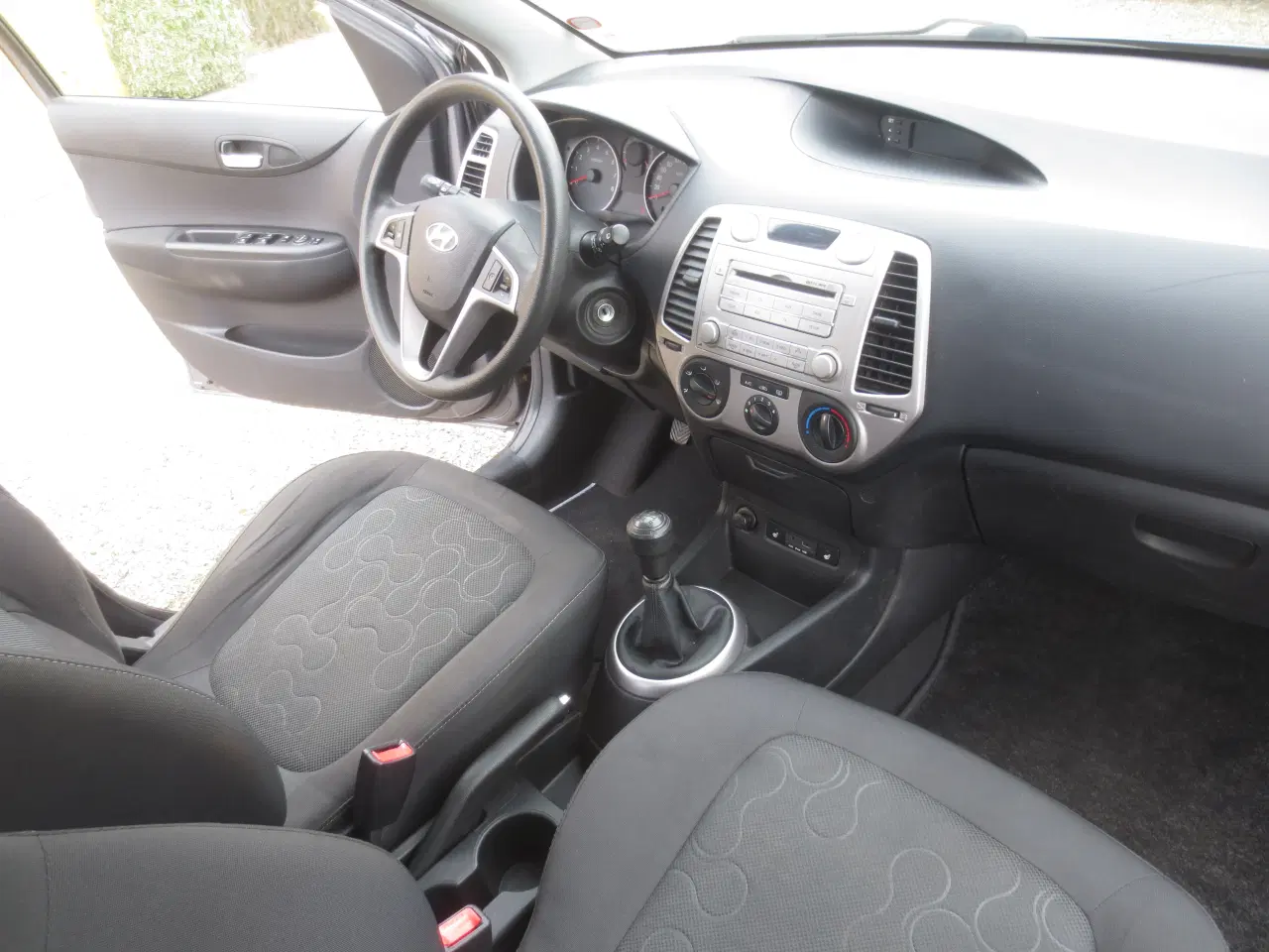 Billede 17 - Pæn Nysynet Hyundai i 20 1.2 i.