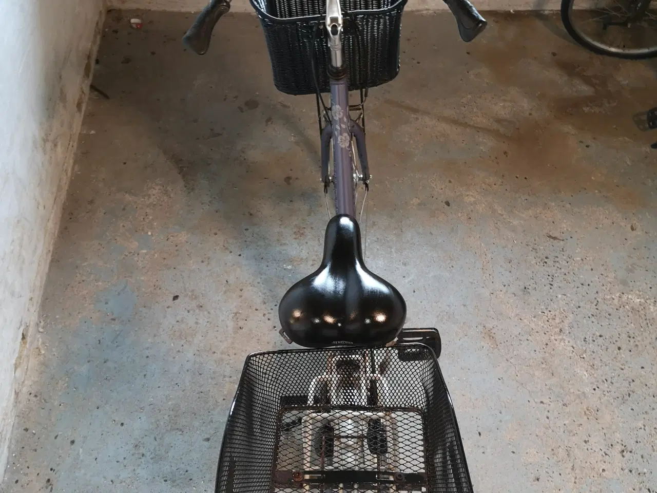Billede 8 - KILDEMOES 28" 52 cm høj ny dæk, 7 gear, Løs 1 nøgl