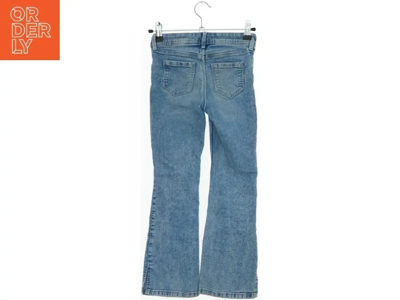Billede 2 - Bell Bottom Jeans fra H&M (str. 122)