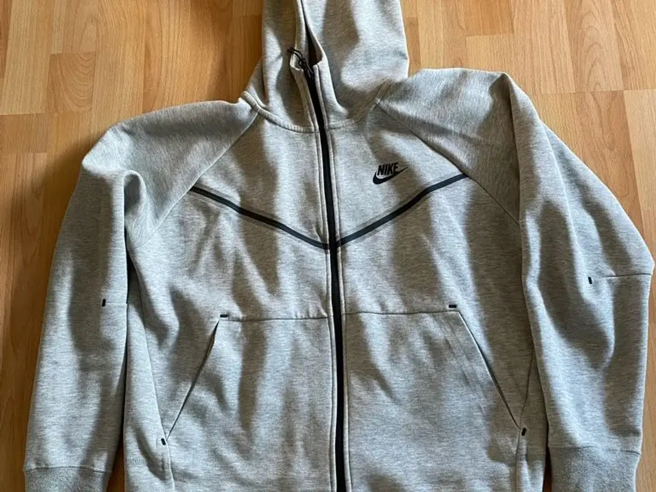 Billede 1 - Nike  Tech fleece