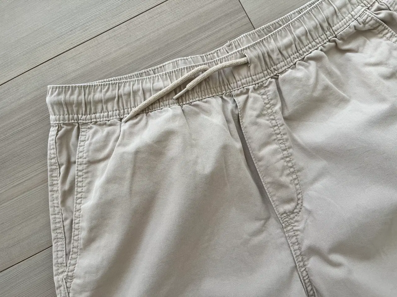 Billede 2 - Shorts, H&M, Str. S