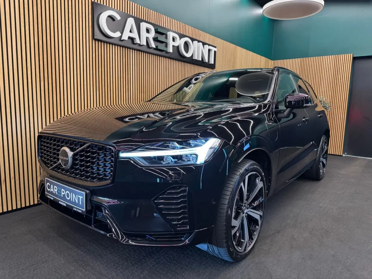 Billede 1 - Volvo XC60 2,0 T6 ReCharge R-Design aut. AWD