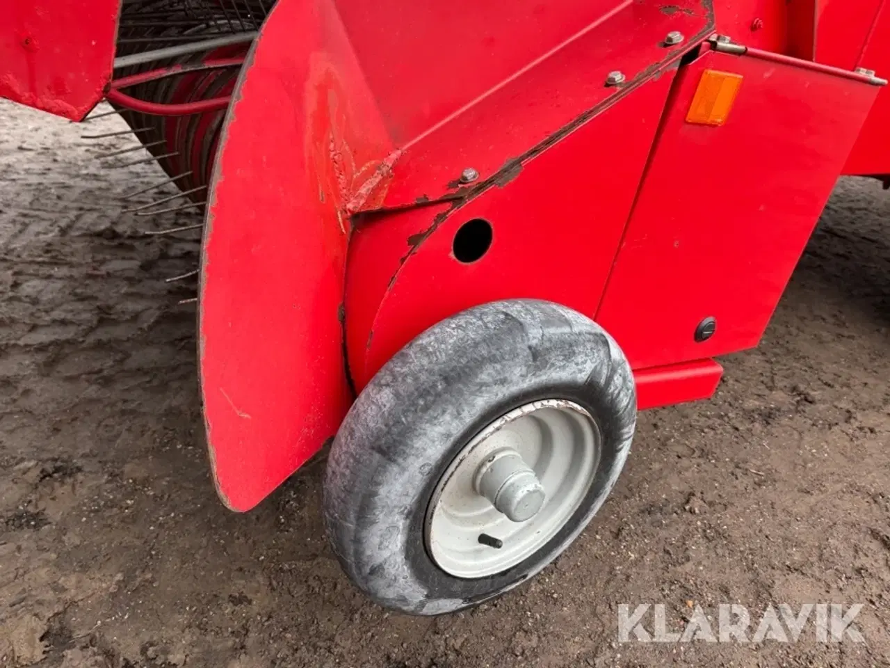 Billede 9 - Bigballepresse Masey ferguson 190