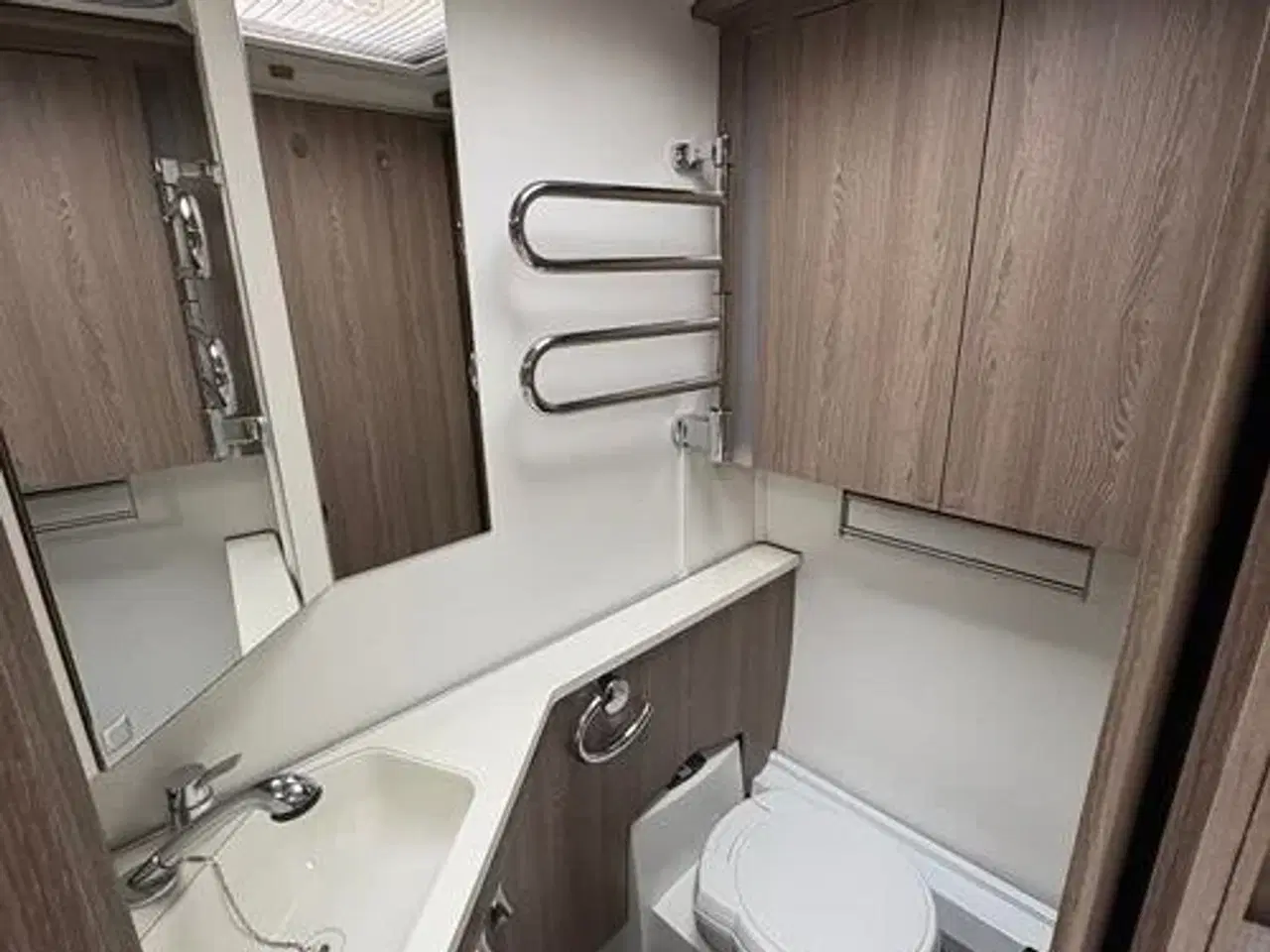 Billede 8 - Kabe Royal 520 XL KS