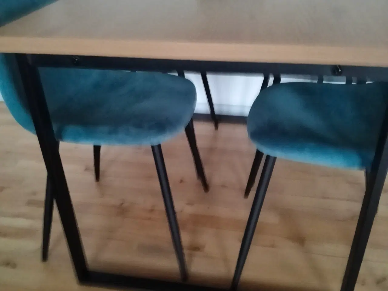 Billede 2 - Spisebord 