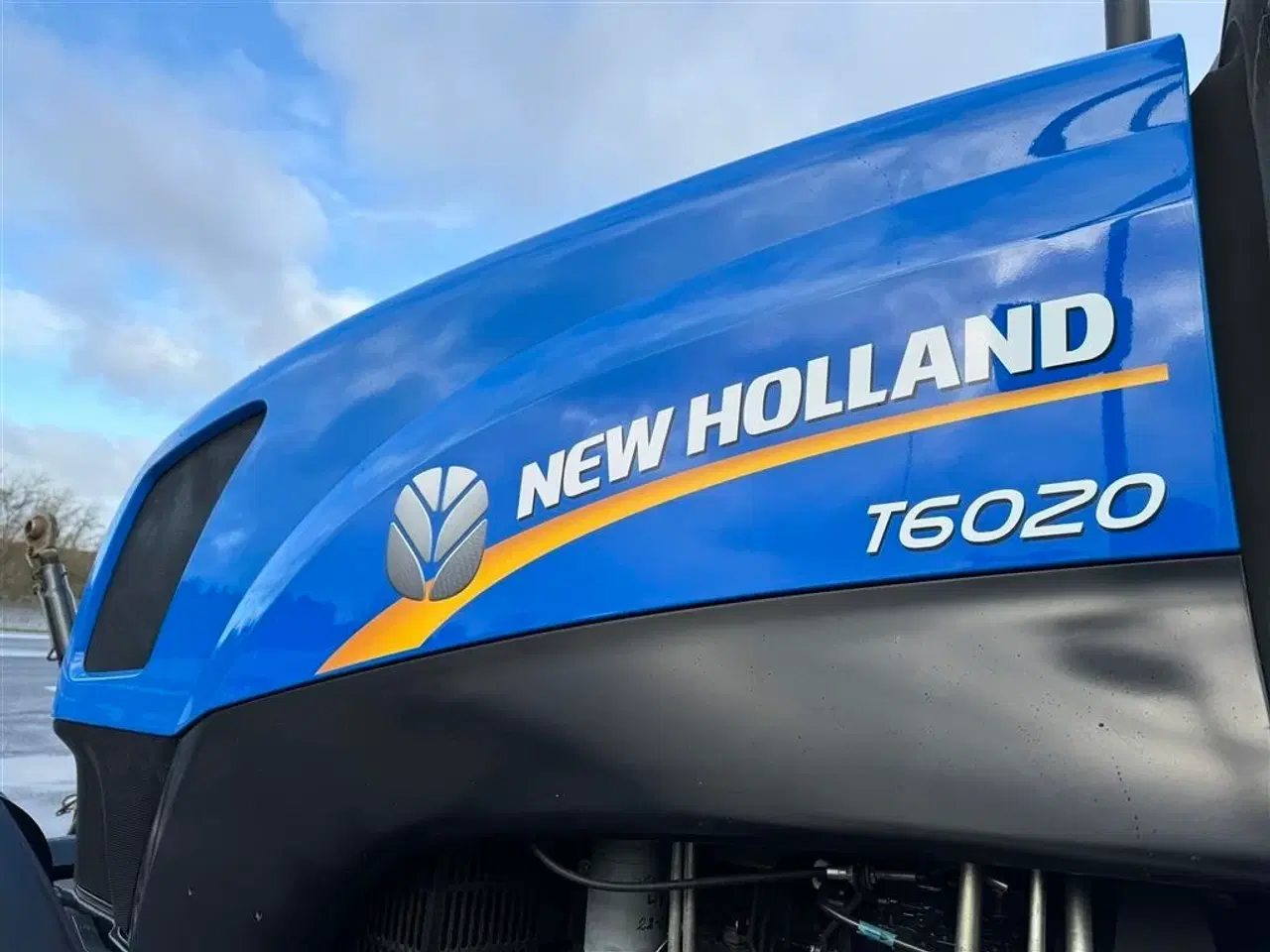 Billede 12 - New Holland T6020 Plus KUN 4900 TIMER OG AFFJEDRET KABINE!