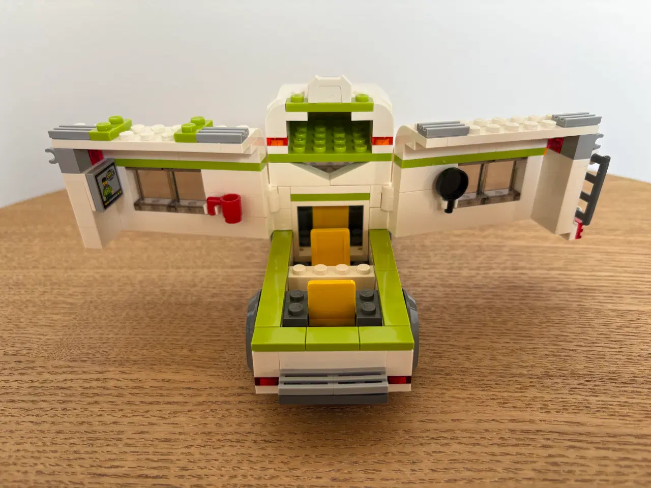 Billede 5 - LEGO City 7639 – Campervan (2009) — Udgået