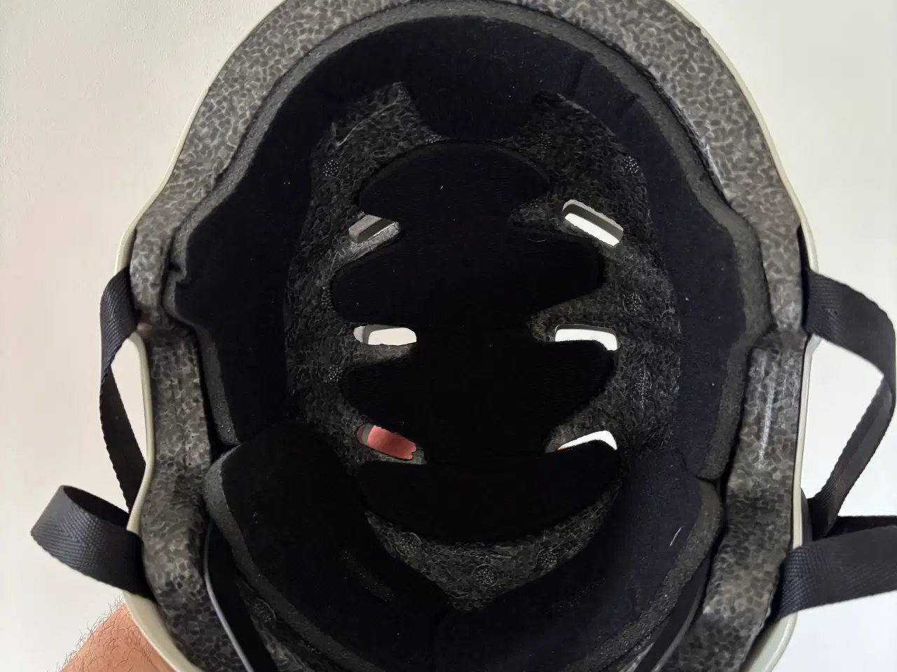 Billede 3 - Cykelhjelm til kvinder/piger