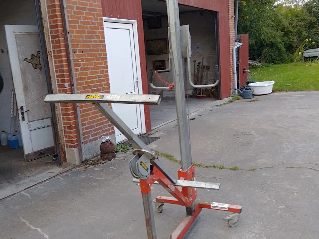 Billede 2 - Gipshejs Arvid