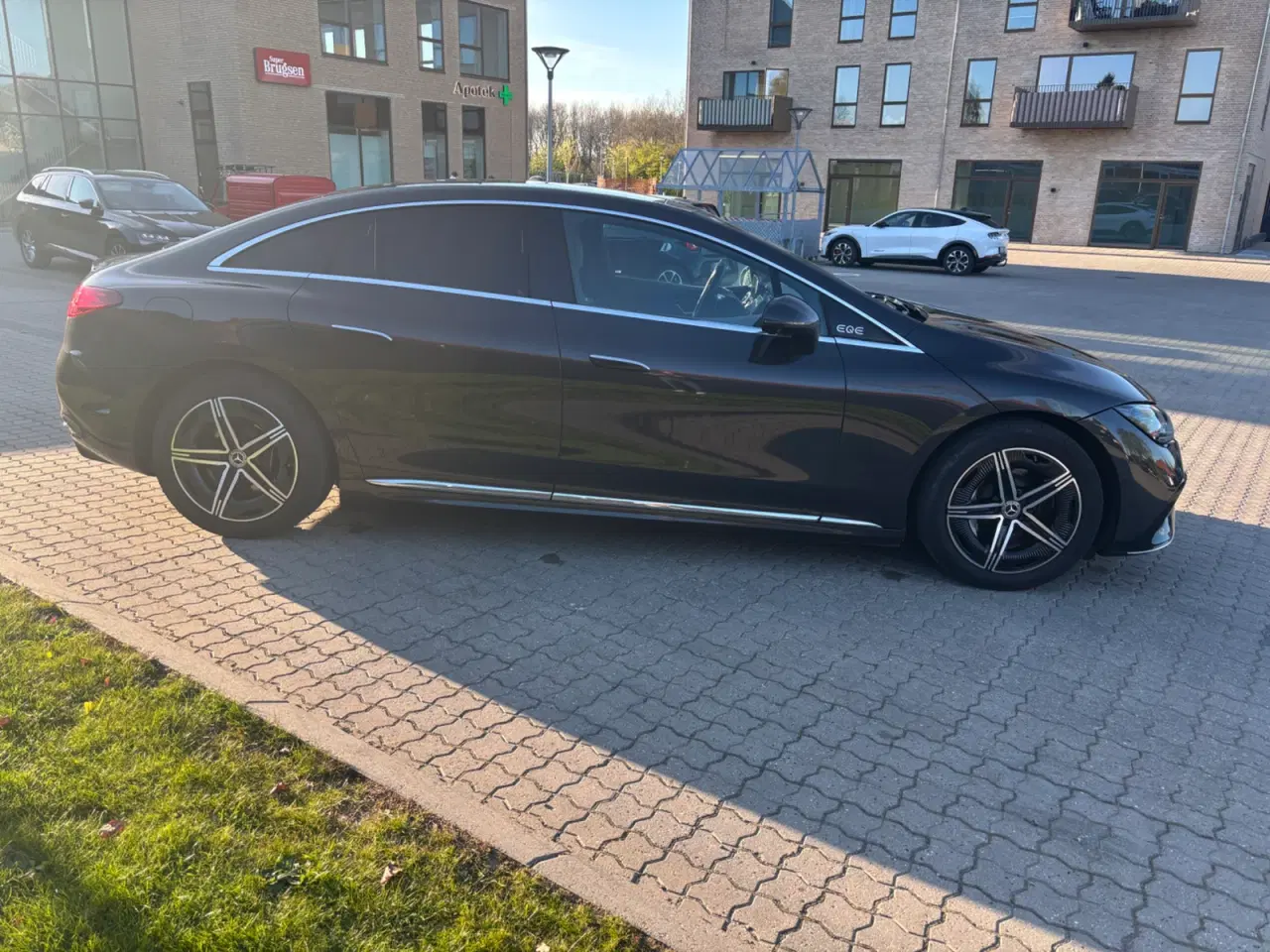 Billede 3 - Mercedes EQE350  AMG Line