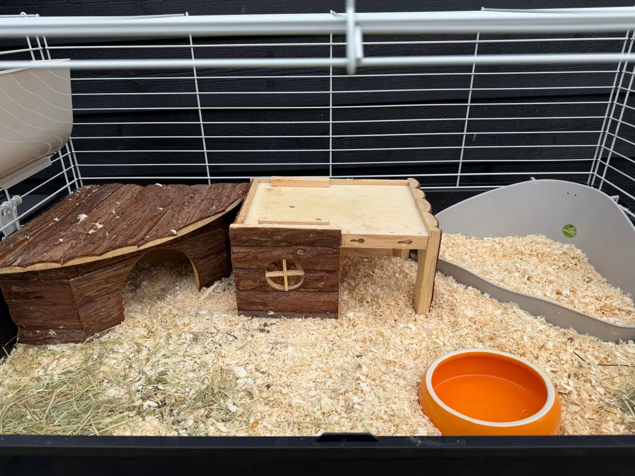 Billede 3 - Bur - fuldt udstyret