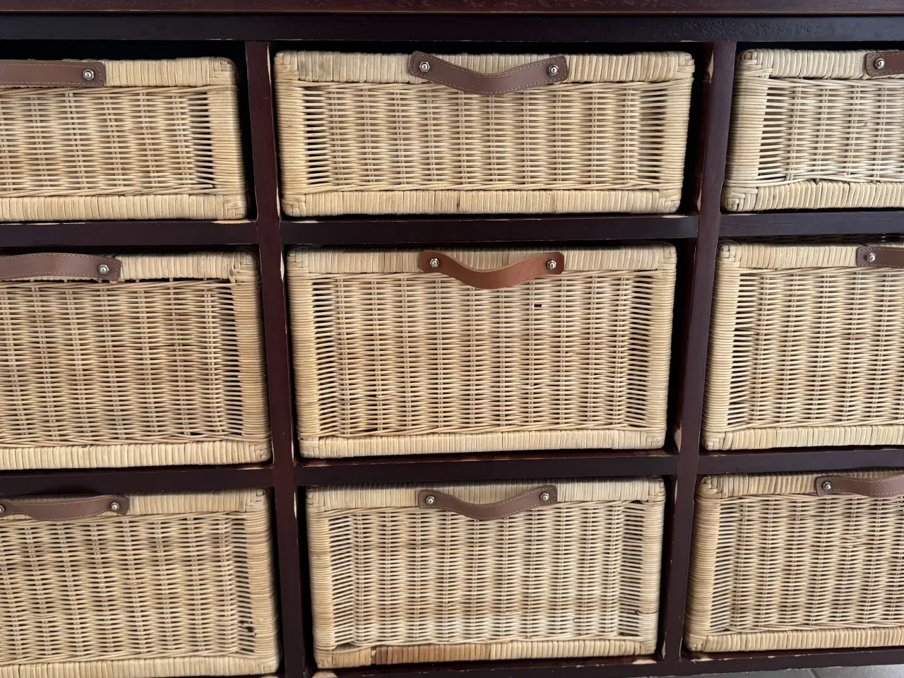 Billede 3 - Fin kommode med patina