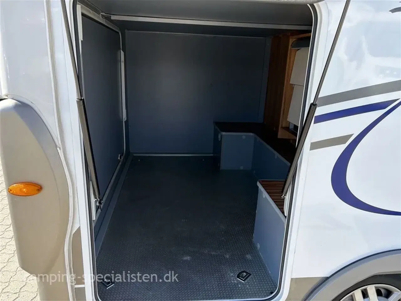 Billede 15 - 2015 - Frankia 640   Frankia 640 Compact Class 2015 - Se den nu hos Camping-Specialisten.dk