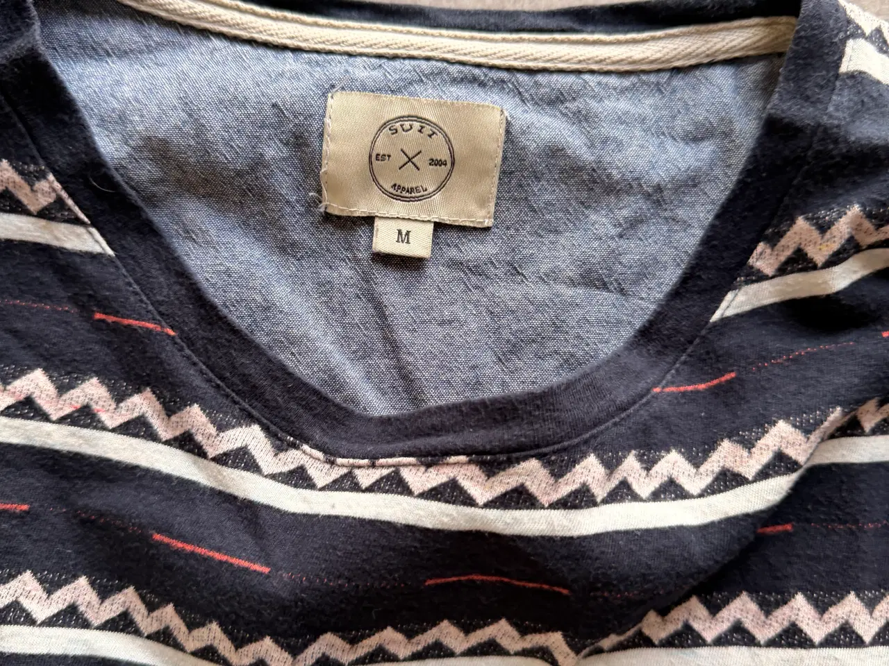 Billede 2 - Suit T-shirt, str. M