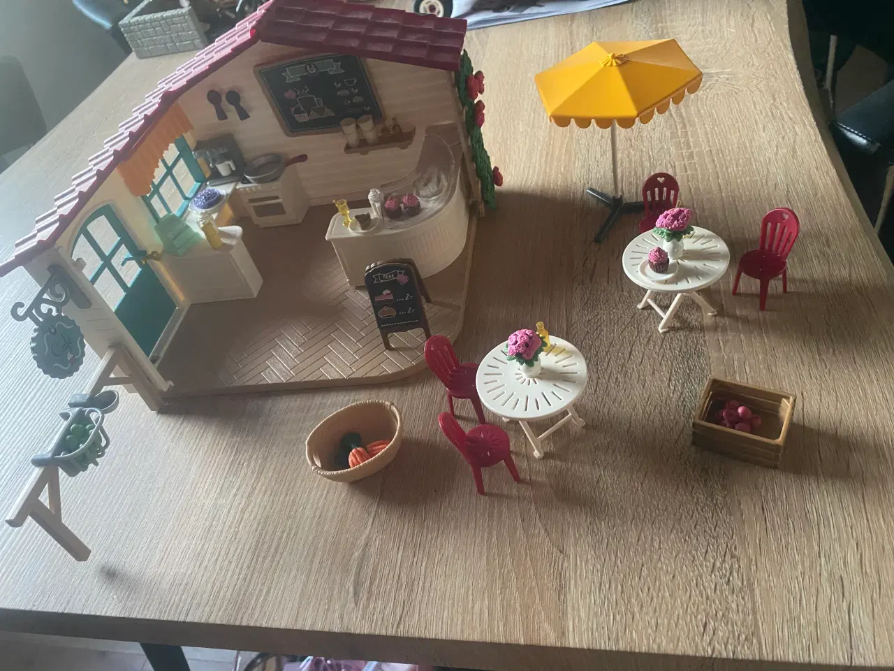Billede 2 - Schleich café