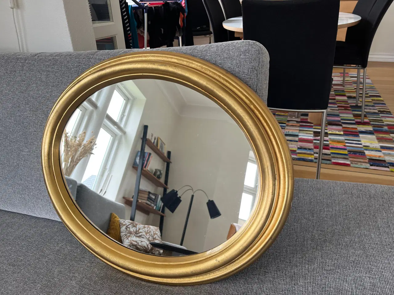 Billede 1 - Ovalt spejl med forgyldt ramme 50x60
