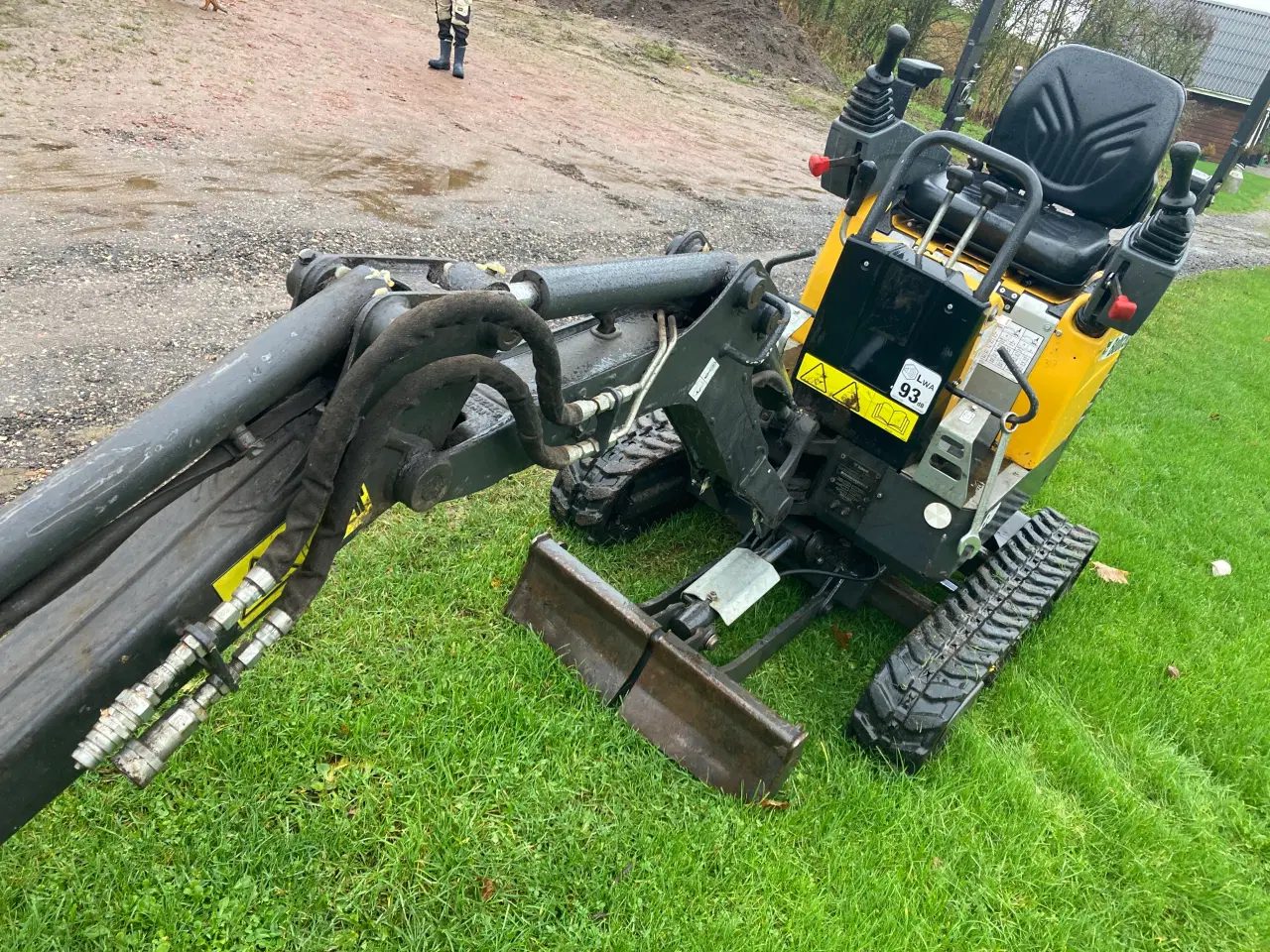 Billede 3 - Bobcat E10.  1200kg. Årgang 2018. 1000timer 