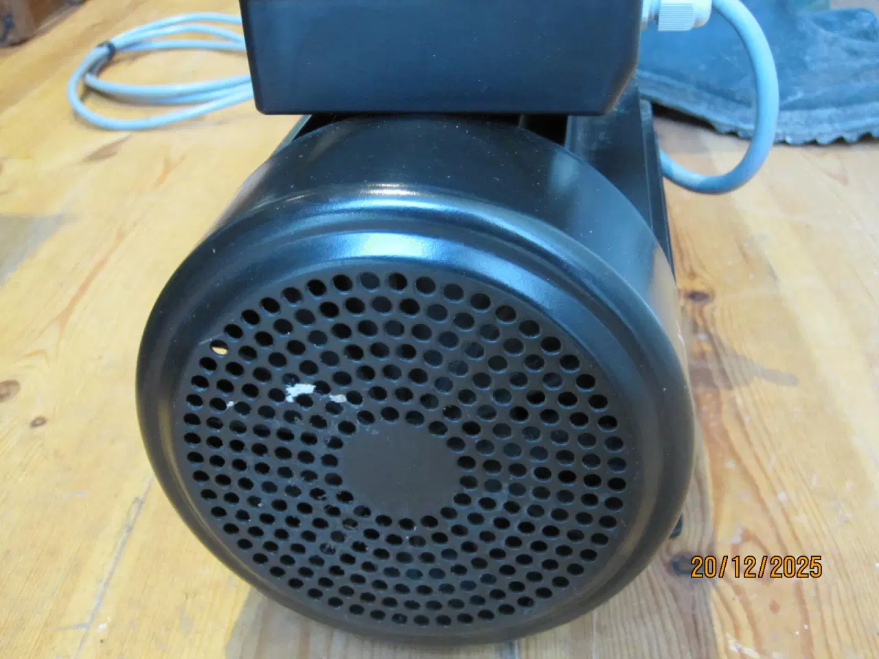 Billede 6 - Elmotor med pumpe