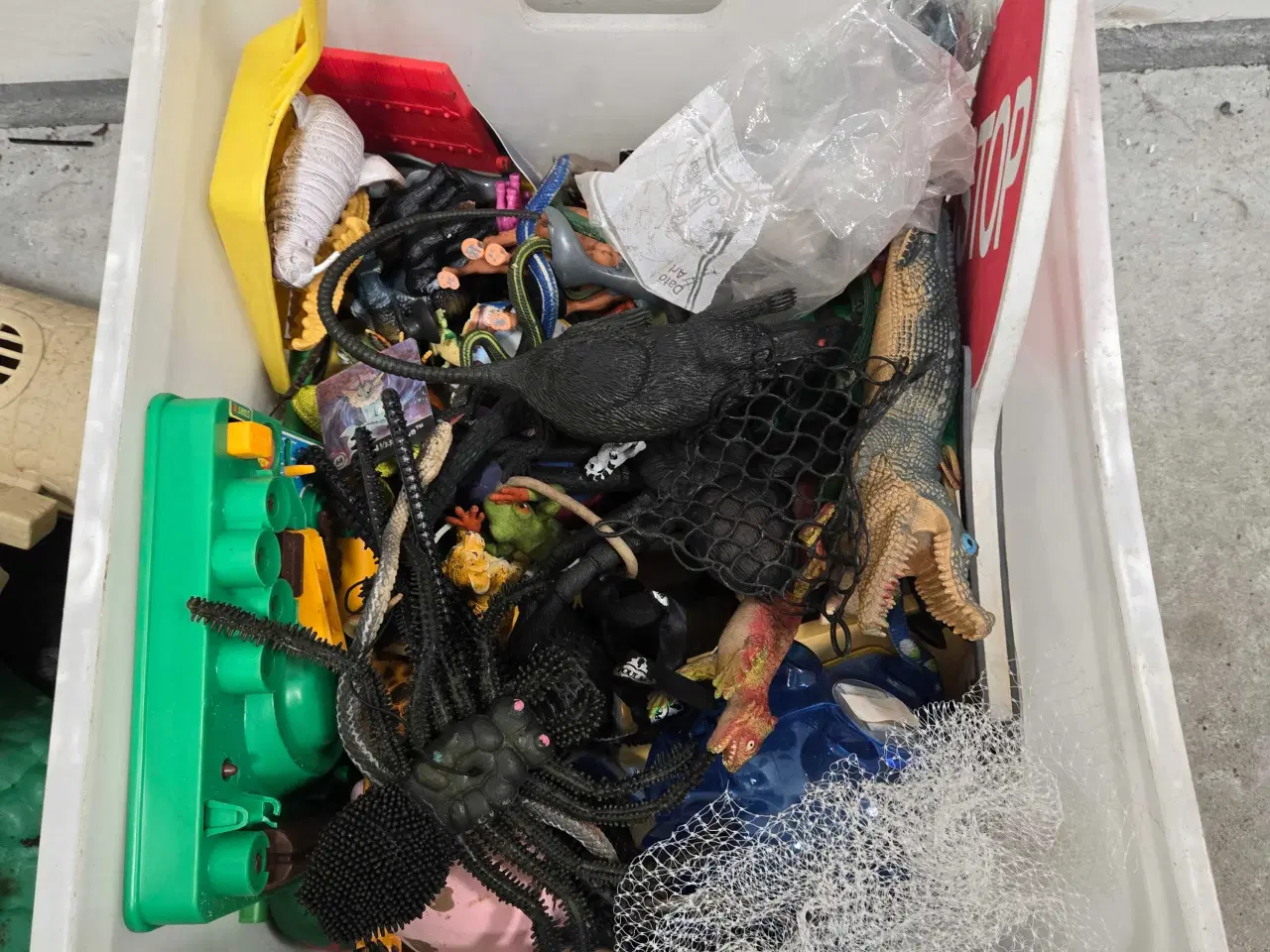 Billede 6 - Forskelligt legetøj fra barndommen