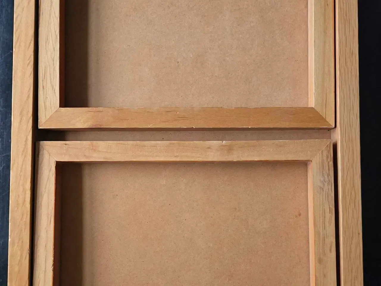 Billede 2 - Serveringsbakke med ben