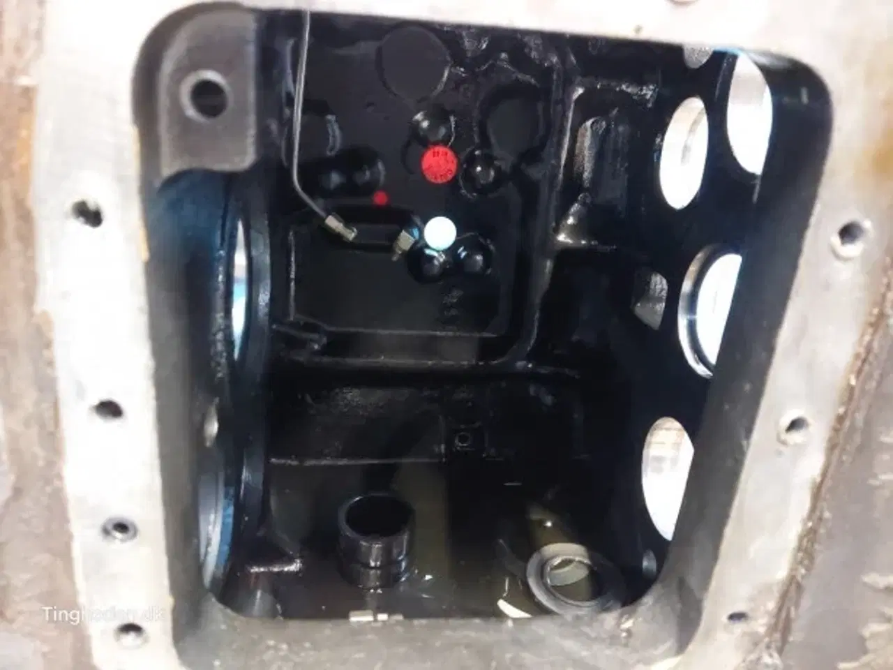 Billede 5 - Valmet 8050 Gearkasse Hus 33513110