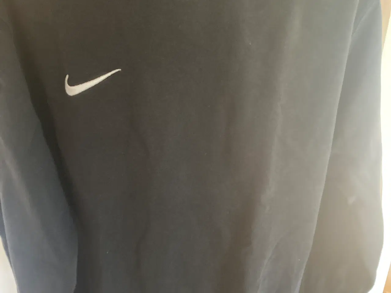 Billede 1 - Bluse Nike sweatshirt. Sort. Fin.