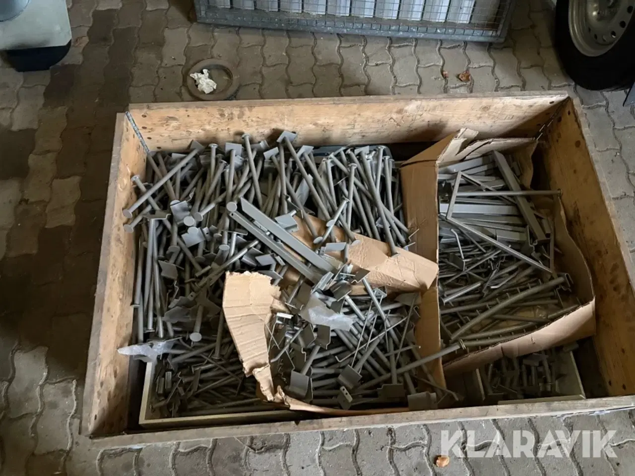 Billede 11 - Butiksinventar - hylder