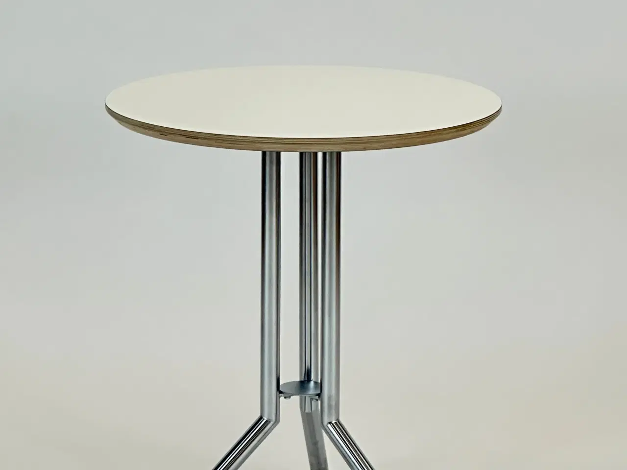 Billede 1 - Rundt bord fra Magnus Olesen (Hvid)