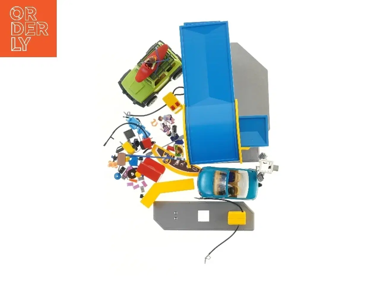 Billede 2 - Legetøjs benzinstation og biler fra Playmobil (str. 23x33 cm)