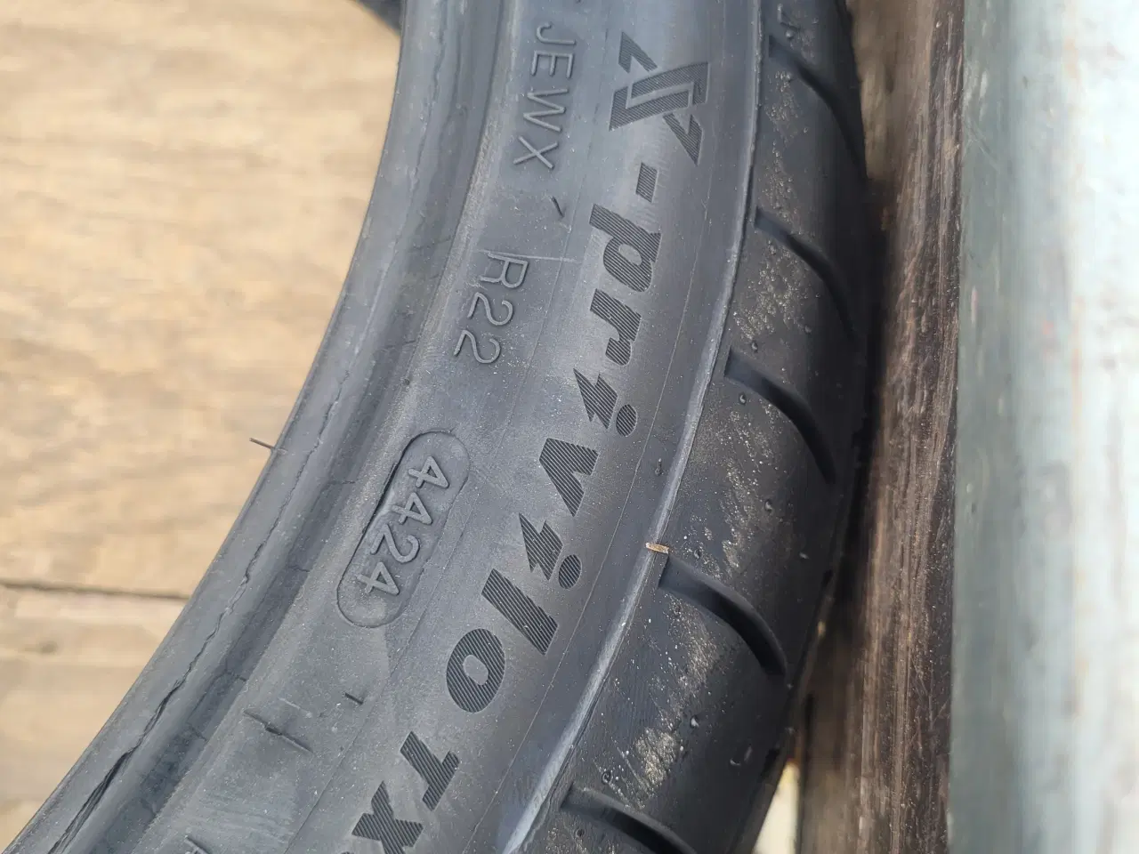 Billede 3 - 225 / 40 R 19