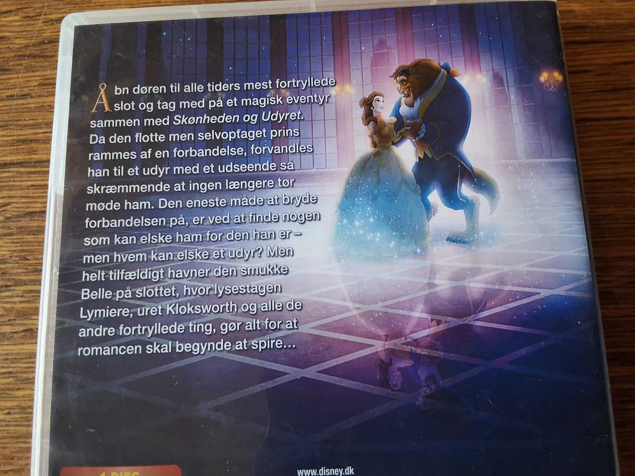 Billede 3 - WALT DISNEY: SKØNHEDEN og UDYRET.  DVD-tegnefilm. 