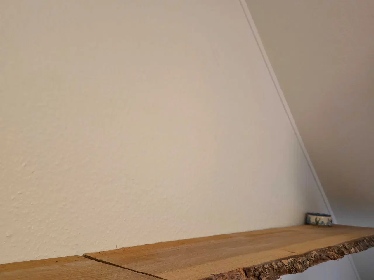 Billede 7 - Skænk/reol, Rå, træhylder 