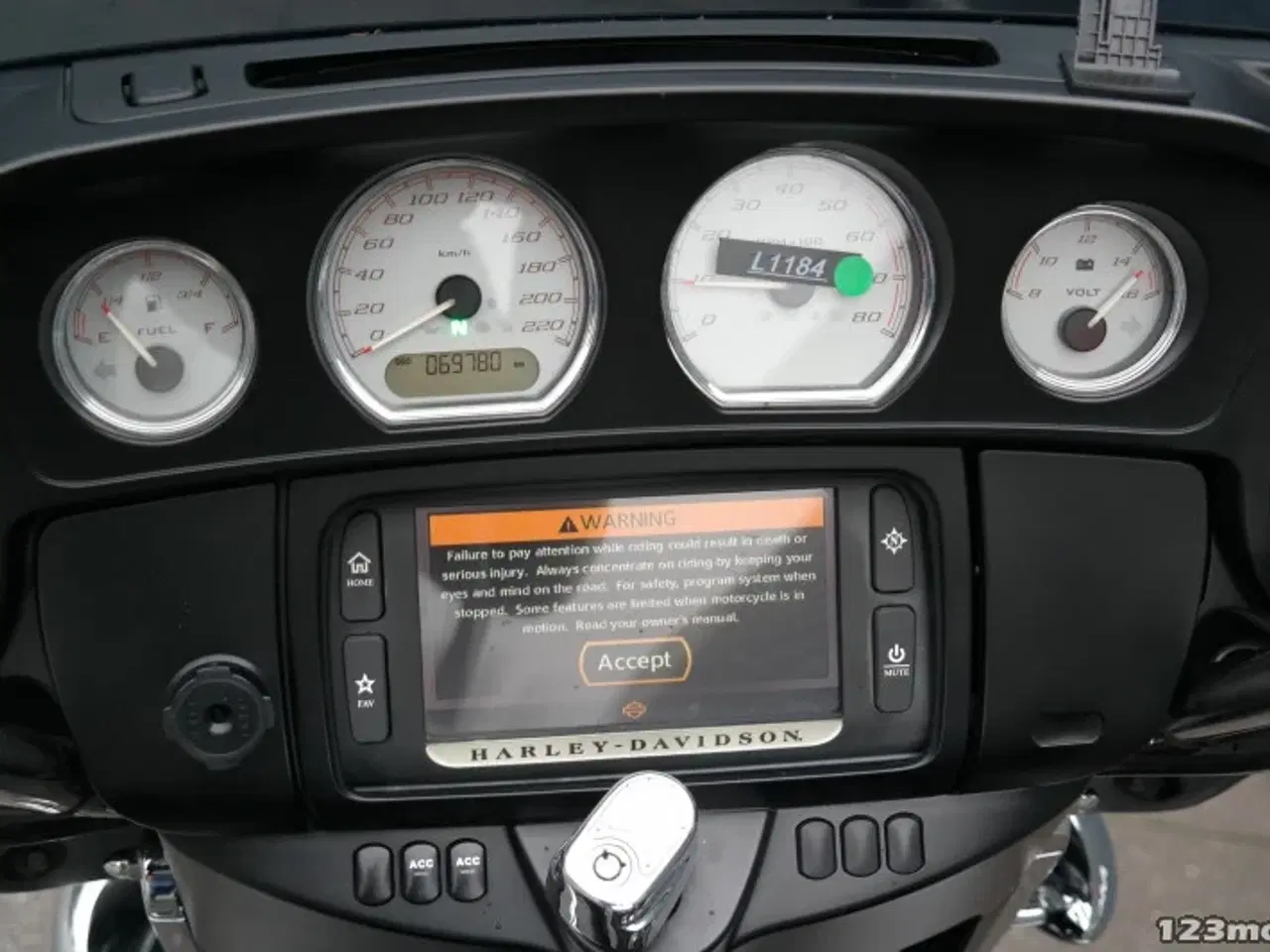 Billede 22 - Harley-Davidson FLHXS Street Glide Special MC-SYD BYTTER GERNE